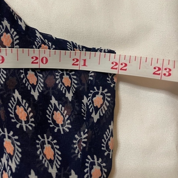 Vanity size large navy blue tank top - Picture 8 of 12